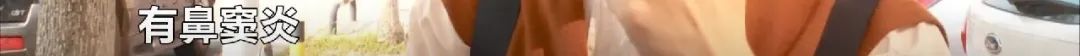 DƬ